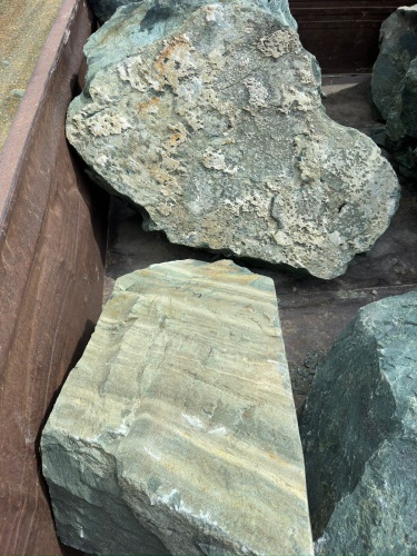 Ландшафтные глыбы зелёные 200-500 килограмм купить в Оренбурге