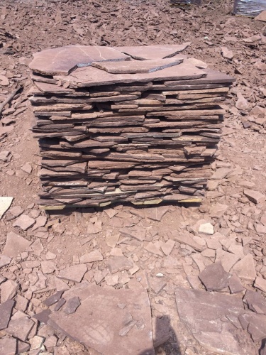 Плитняк лемезит бордовый для цоколя 1,5-2 см купить в Оренбурге