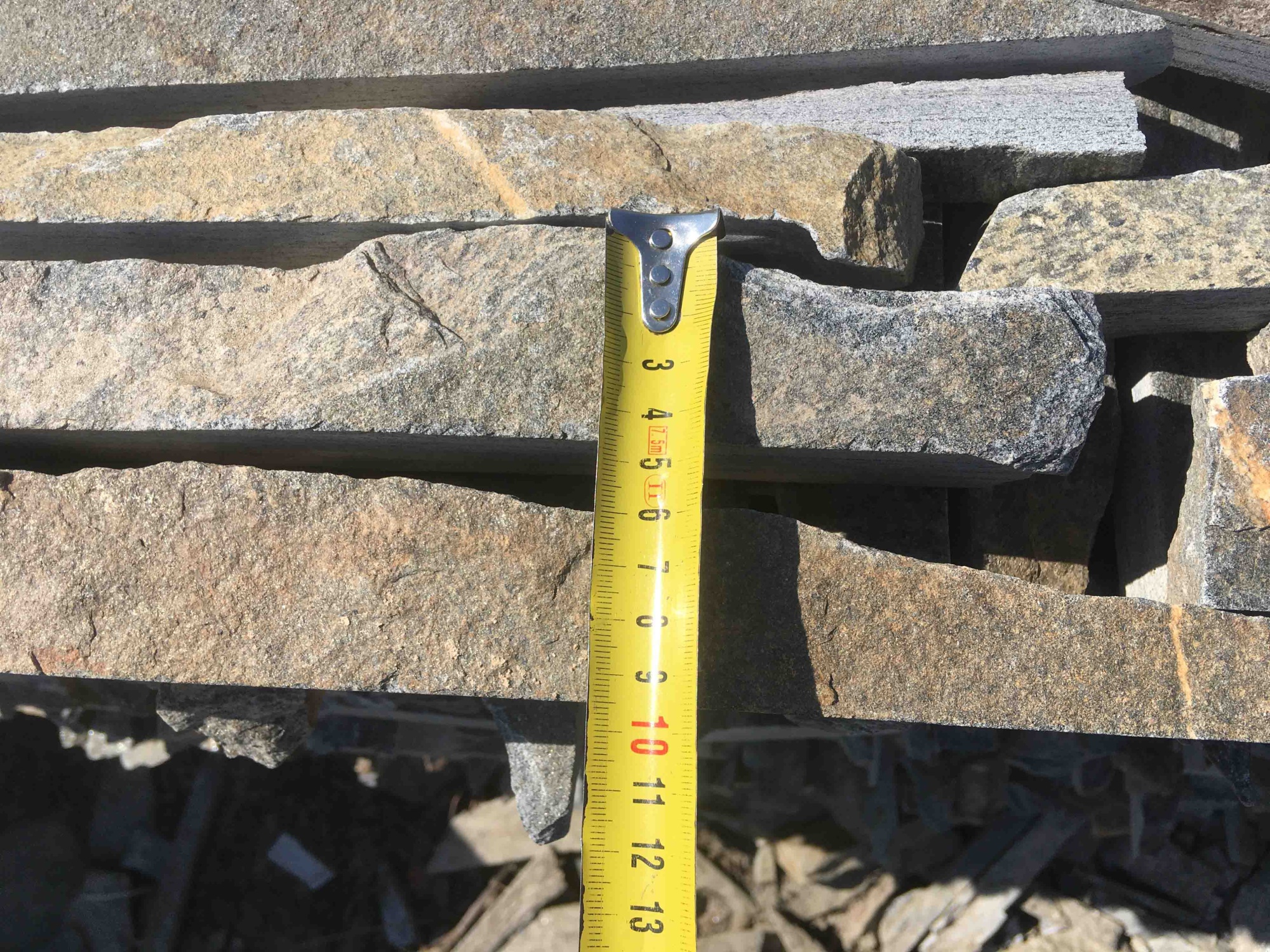 Горбушка златолит мультиколор для облицовки купить в Оренбурге