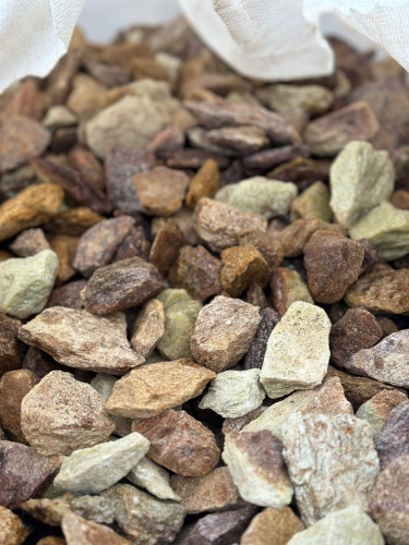 Златолит персиковый декоративная каменная крошка купить в Оренбурге