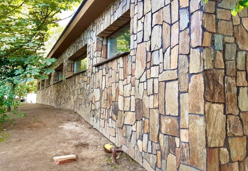 Плитняк кора дерева для цоколя, отмостки купить в Оренбурге