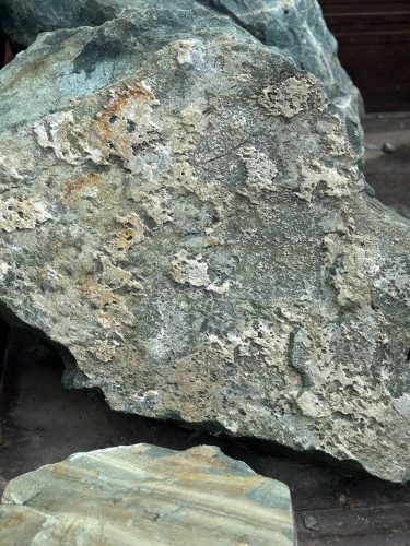 Ландшафтные глыбы зелёные 200-500 килограмм купить в Оренбурге