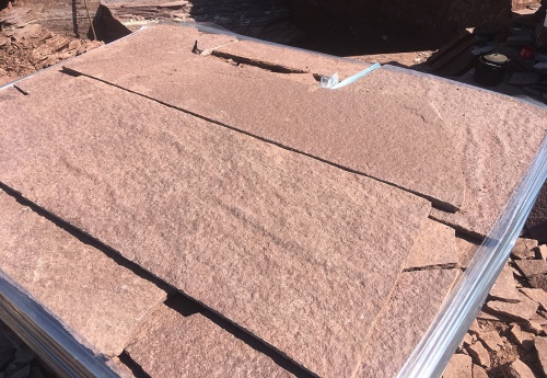 Плитняк лемезит бордовый для цоколя 1,5-2 см купить в Оренбурге